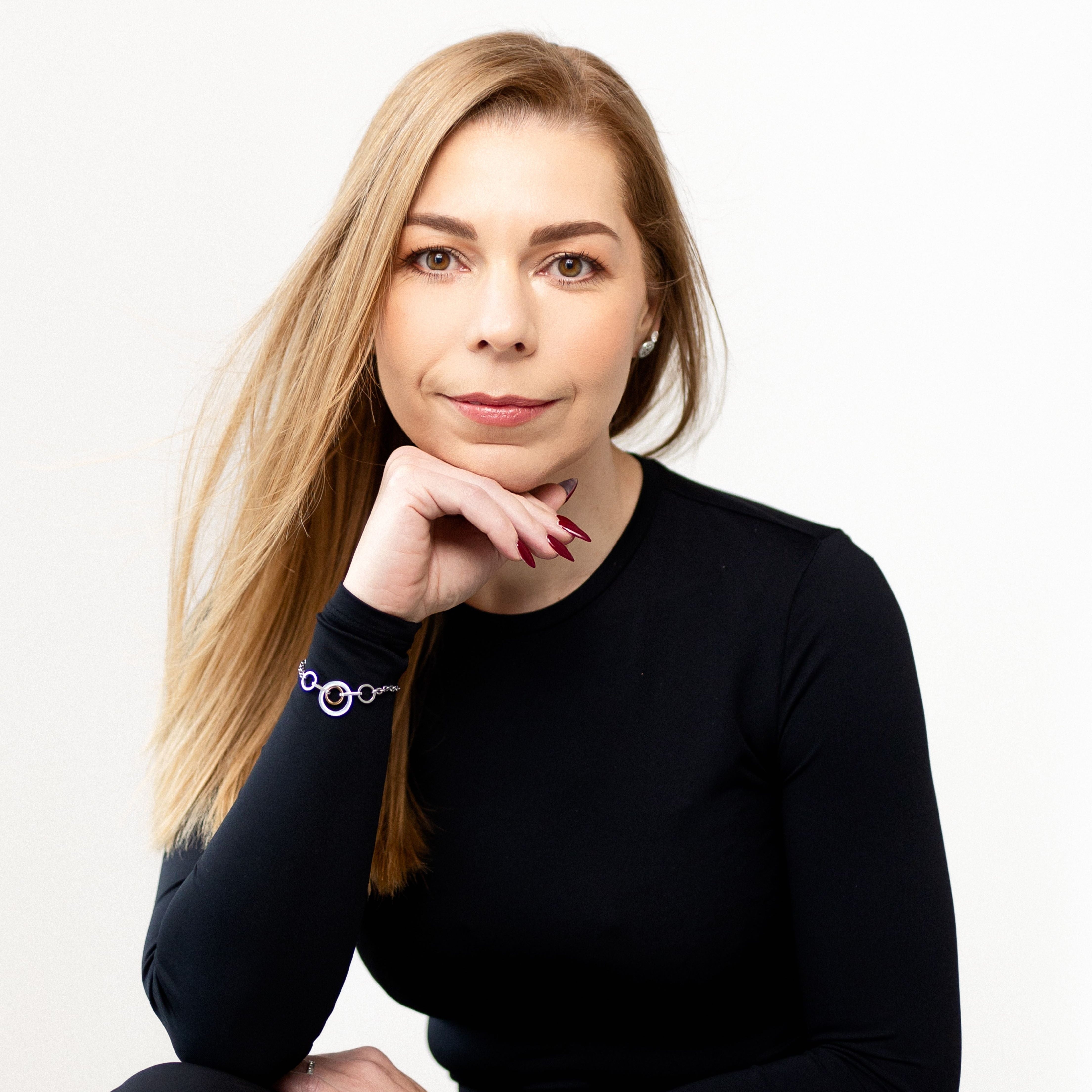 Nina Rezar, Prokuristka: Galex Lab private label and white label manufacturing experts specializing in cosmetics, skincare, and supplement production. Manufactured in Slovenia, EU, with GMP-certified facilities. Custom formulation, contract manufacturing, and packaging solutions for beauty and wellness brands.